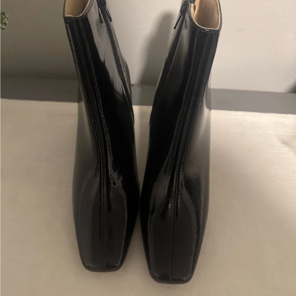 Journee Collection Glossy Black Ankle Booties